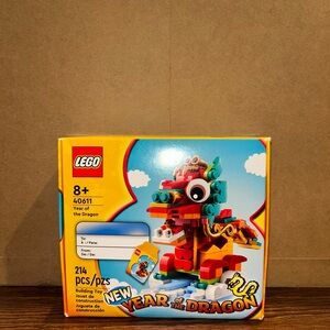 LEGO Year of the Dragon Celebration Set with Red, Blue, and Gold